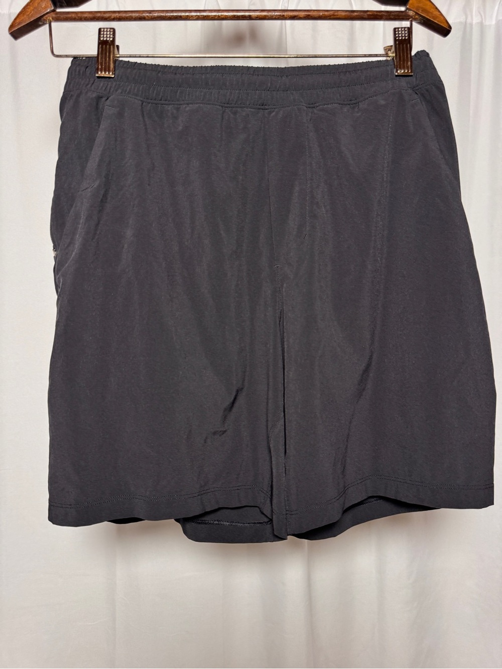 Lululemon Pace Breaker Running Shorts Mens Medium Unlined 7 Inch Training